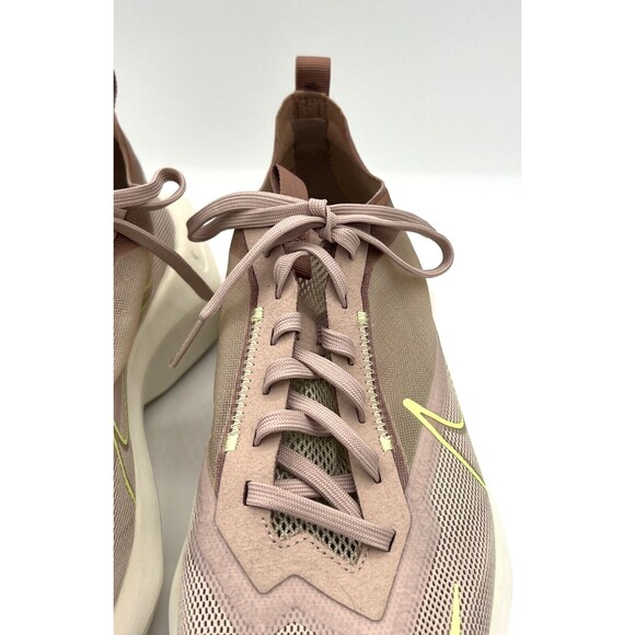 Nike VISTA LITE Running Sneakers Shoes C10905 200‎ Fossil Stone/Desert Dust 11 - Picture 12 of 16